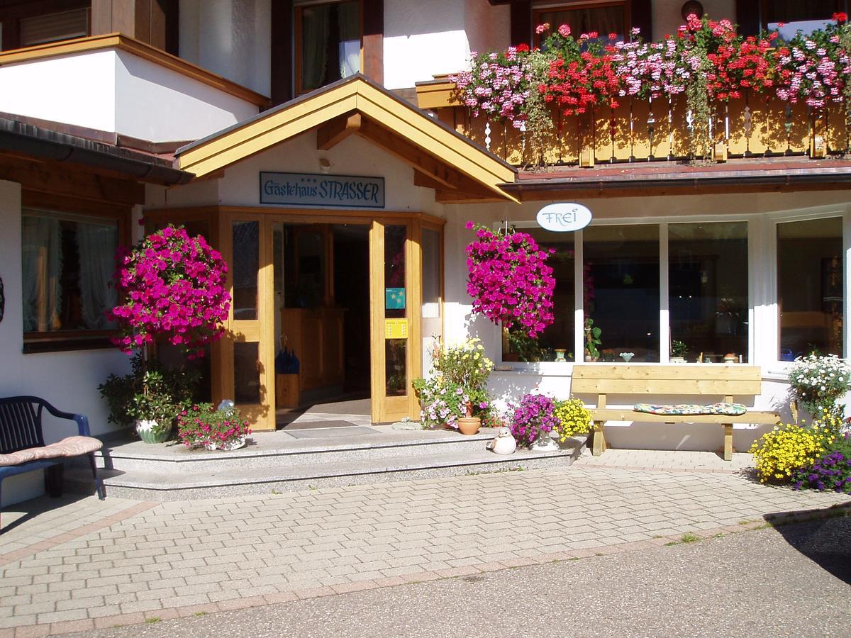 Gaestehaus Strasser Riezlern Esterno foto