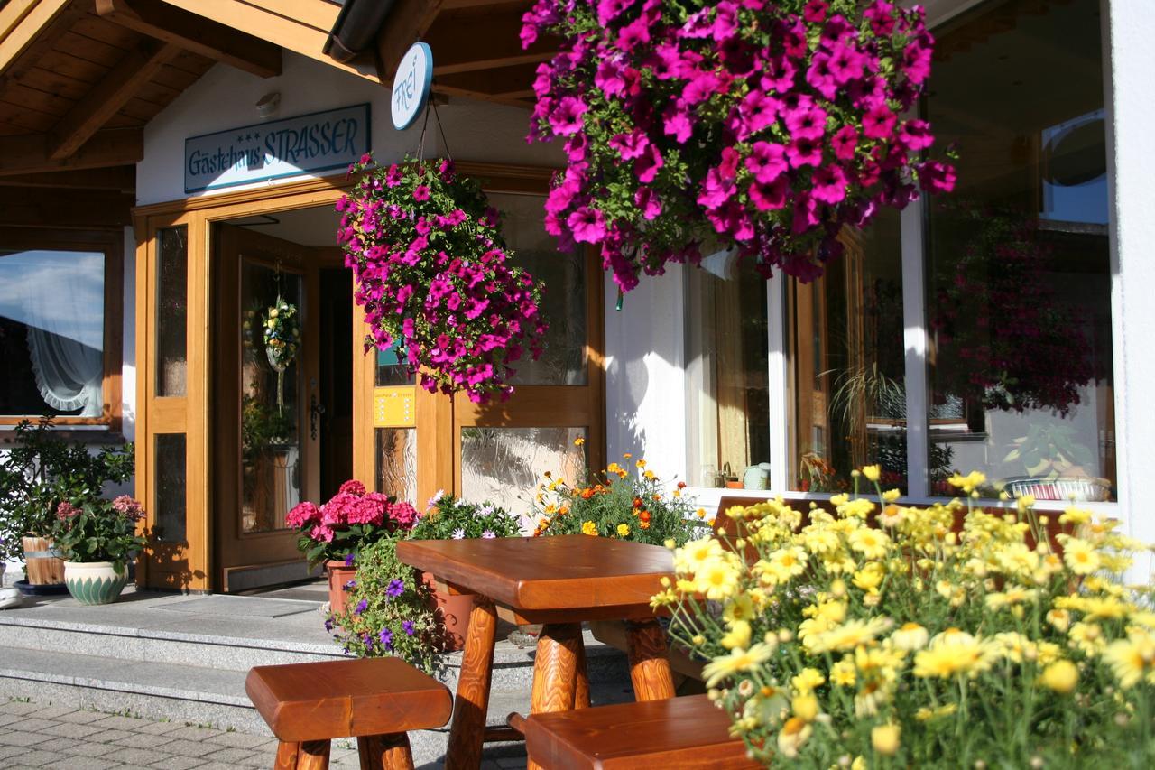 Gaestehaus Strasser Riezlern Esterno foto