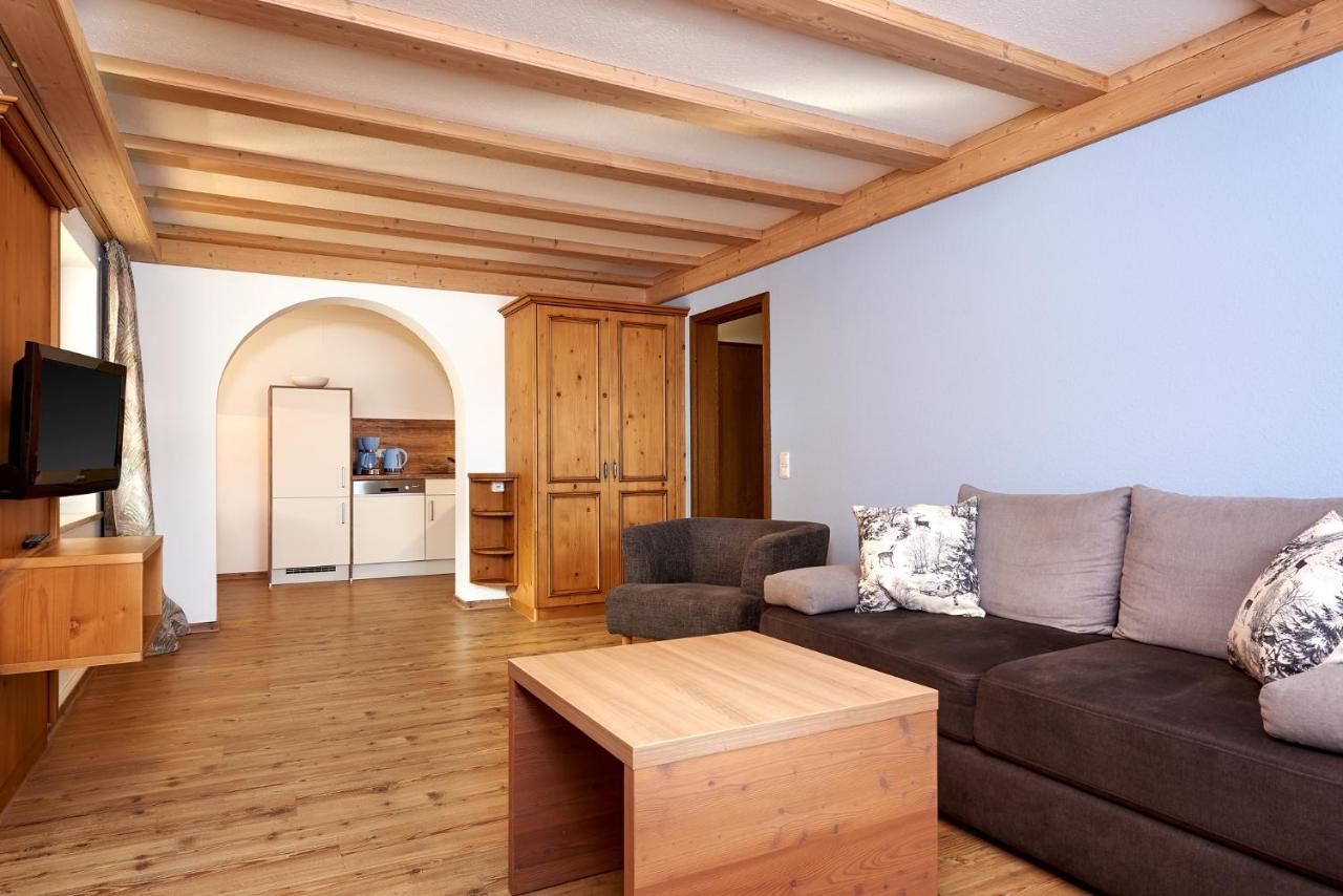 Gaestehaus Strasser Riezlern Esterno foto